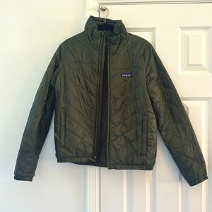 Patagonia olive green puffer jacket